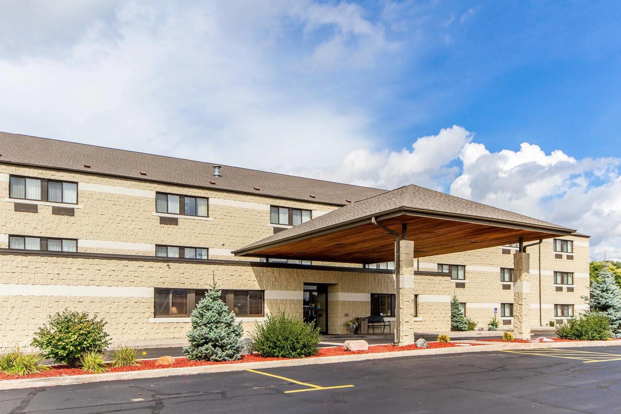 Quality Inn La Crosse Exterior photo